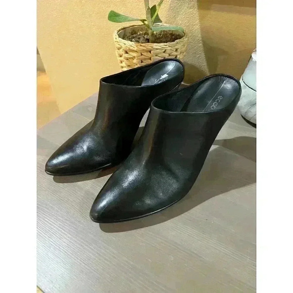 Ecco leather womens mules size 8 - Picture 1 of 6